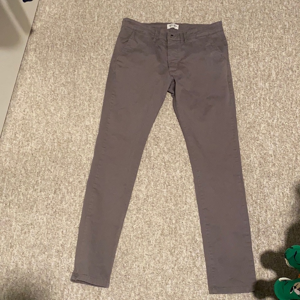 Jack and Jones(ASOS) skinny fit men’s chinos.